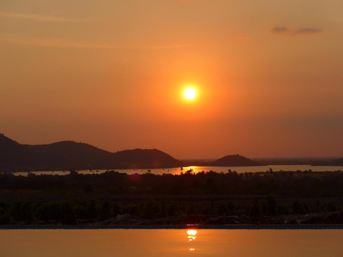 Villa La Plantation Kampot Eksteriør billede